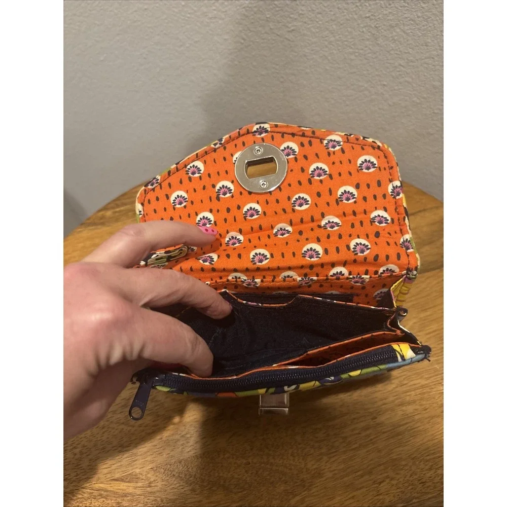 VERA BRADLEY~Rio~ Turnlock Wallet/Wristlet/Clutch/ Card Holder ~Retired